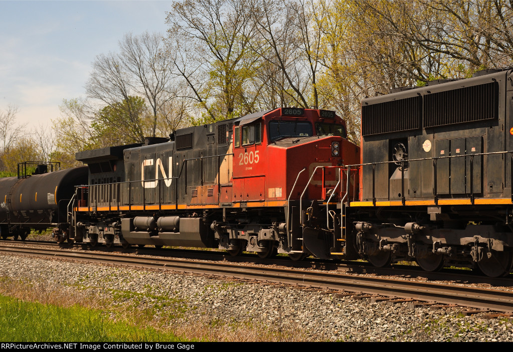 CN 2605